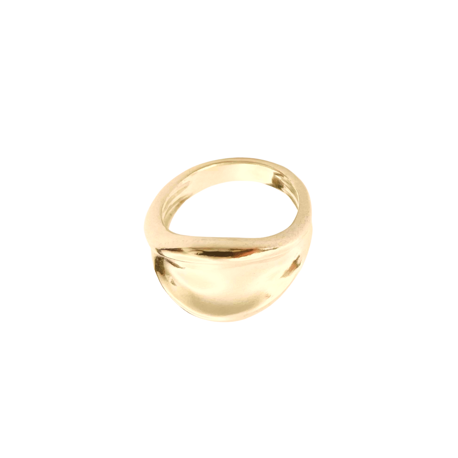 Packshot Bague Osselet en vermeil par la créatrice Louise Vurpas pour Bijouterie Fine