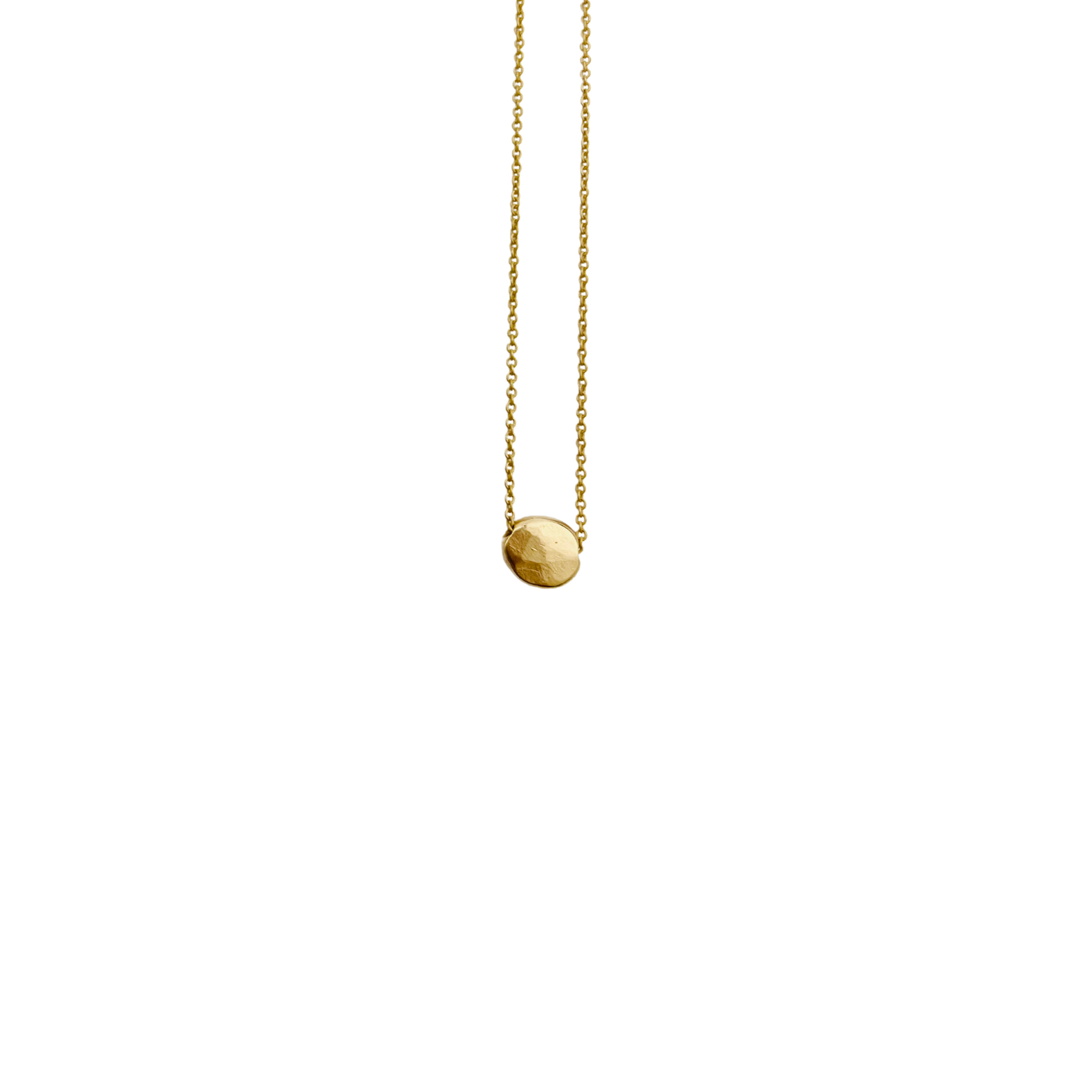 Packshot Collier Granaille en Or 750 par la créatrice Louise Vurpas pour Bijouterie Fine