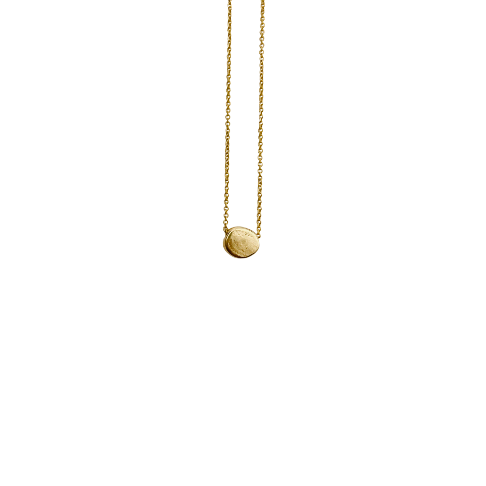 Packshot Collier Granaille en vermeil par la créatrice Louise Vurpas pour Bijouterie Fine