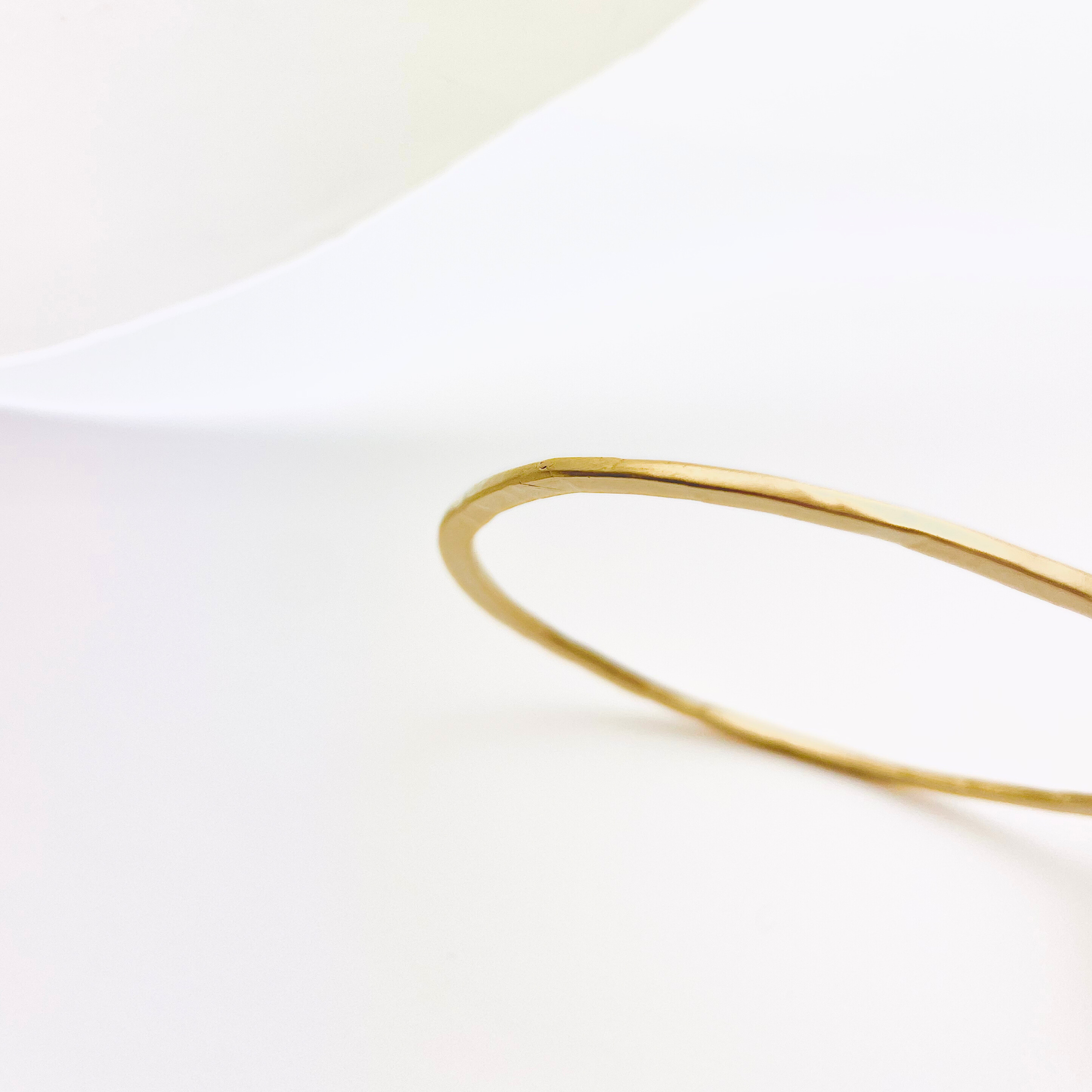 Bracelet Plat Martelé