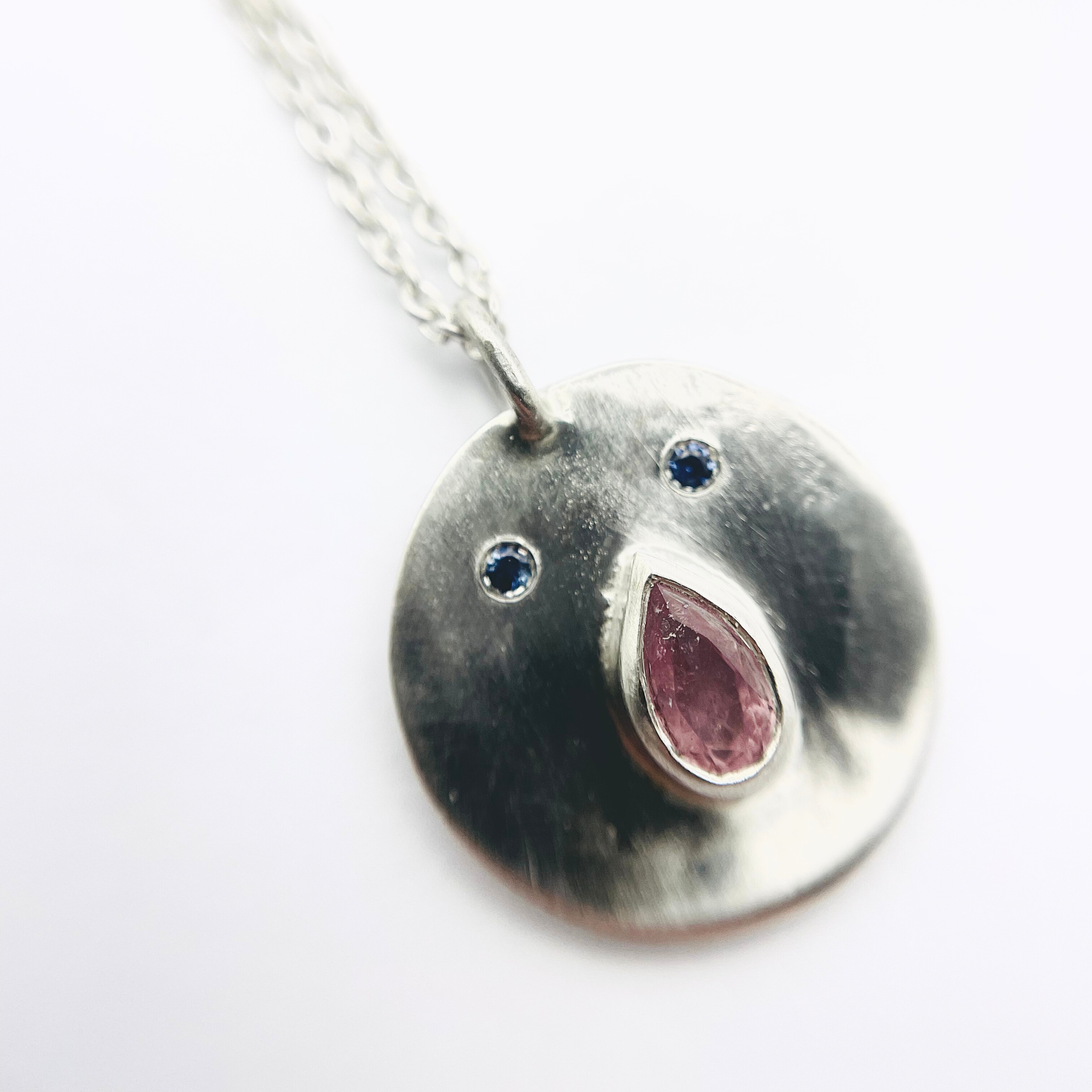 Collier Tronche Paula - Argent et Saphir Rose