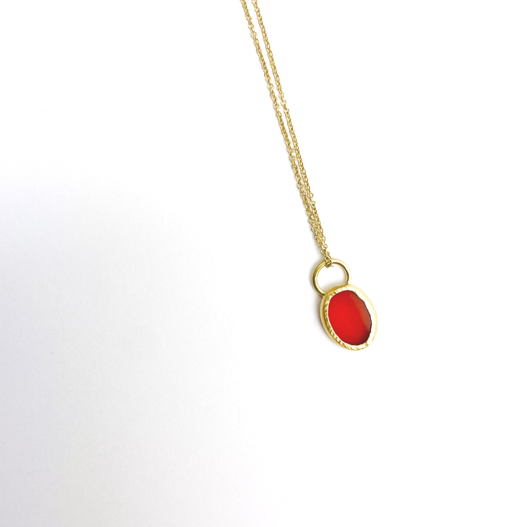 Collier Lava