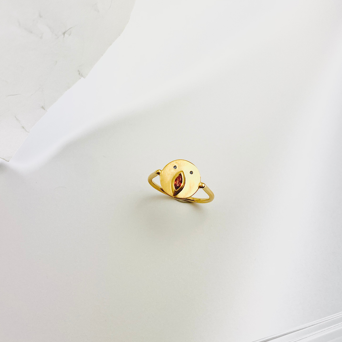 Mini Bague Tronche Louise - Vermeil &amp; Saphir Rouge