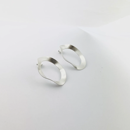 Pompette Oval Earrings